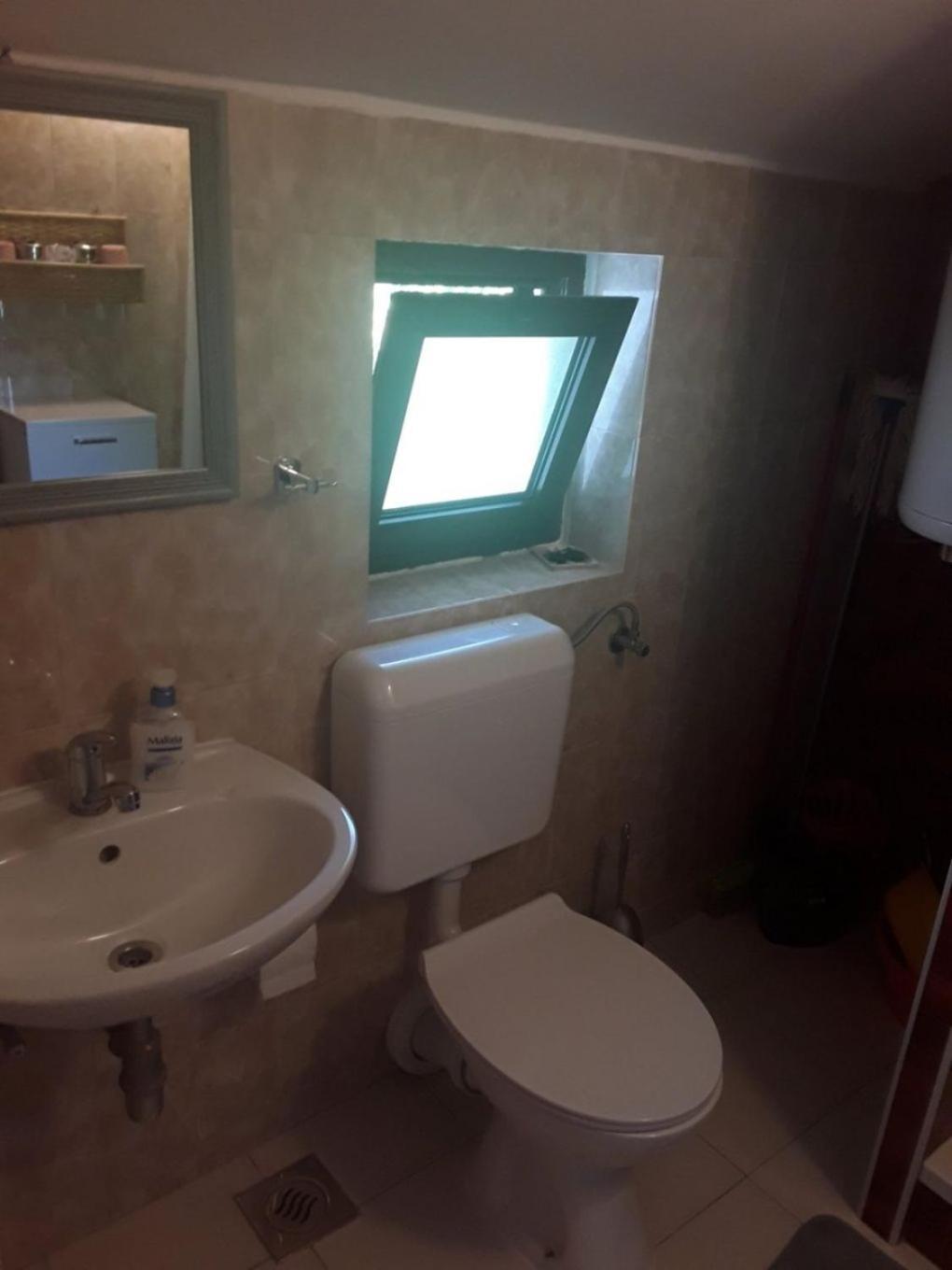 Apartments Frane-20M From Beach Barbat na Rabu Εξωτερικό φωτογραφία