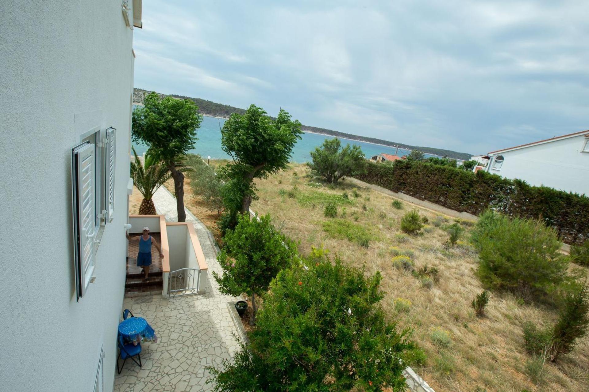 Apartments Frane-20M From Beach Barbat na Rabu Εξωτερικό φωτογραφία
