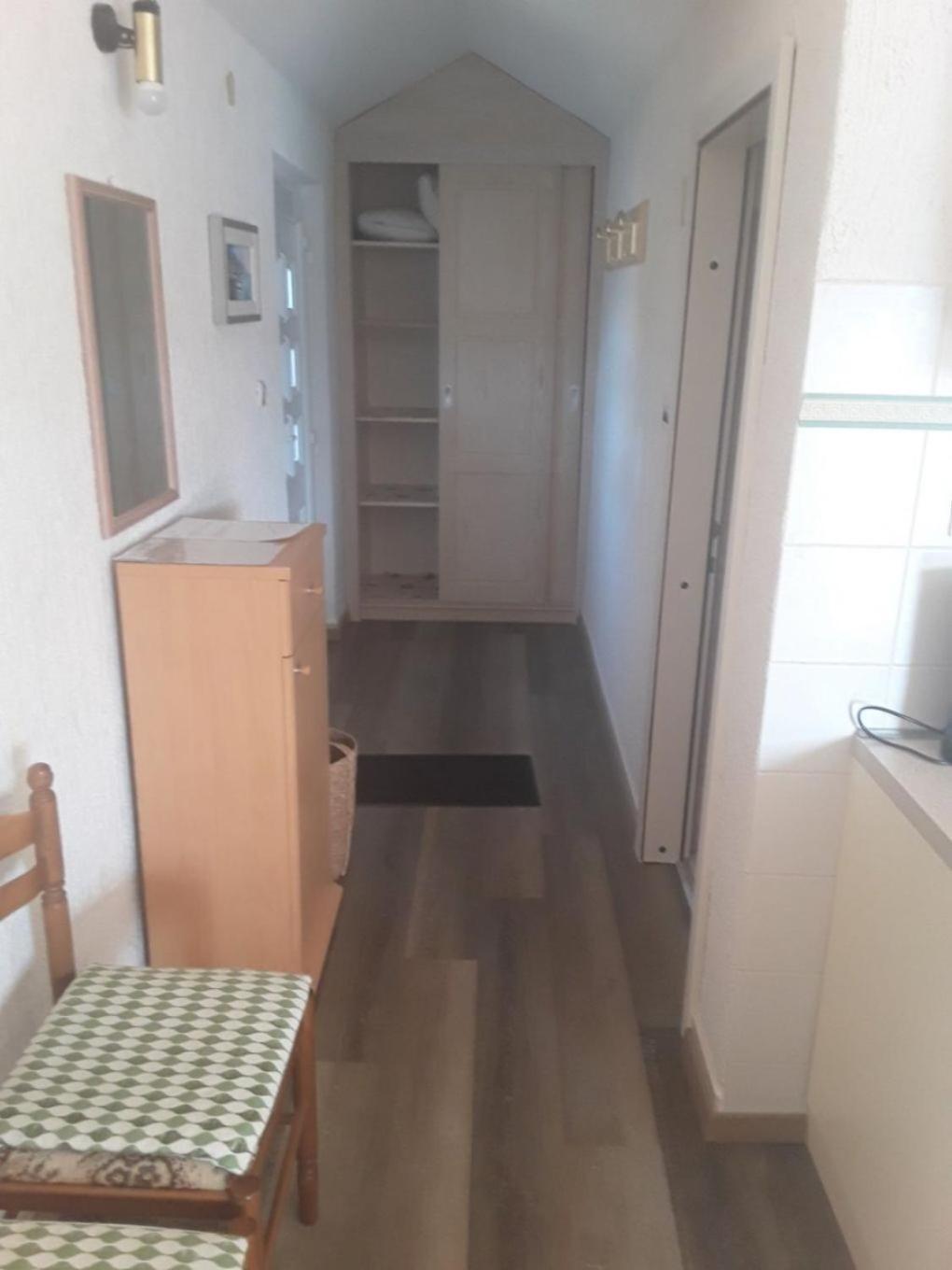 Apartments Frane-20M From Beach Barbat na Rabu Εξωτερικό φωτογραφία