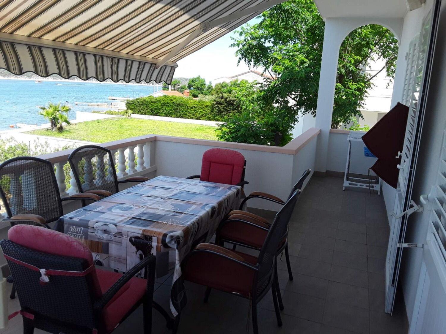 Apartments Frane-20M From Beach Barbat na Rabu Εξωτερικό φωτογραφία