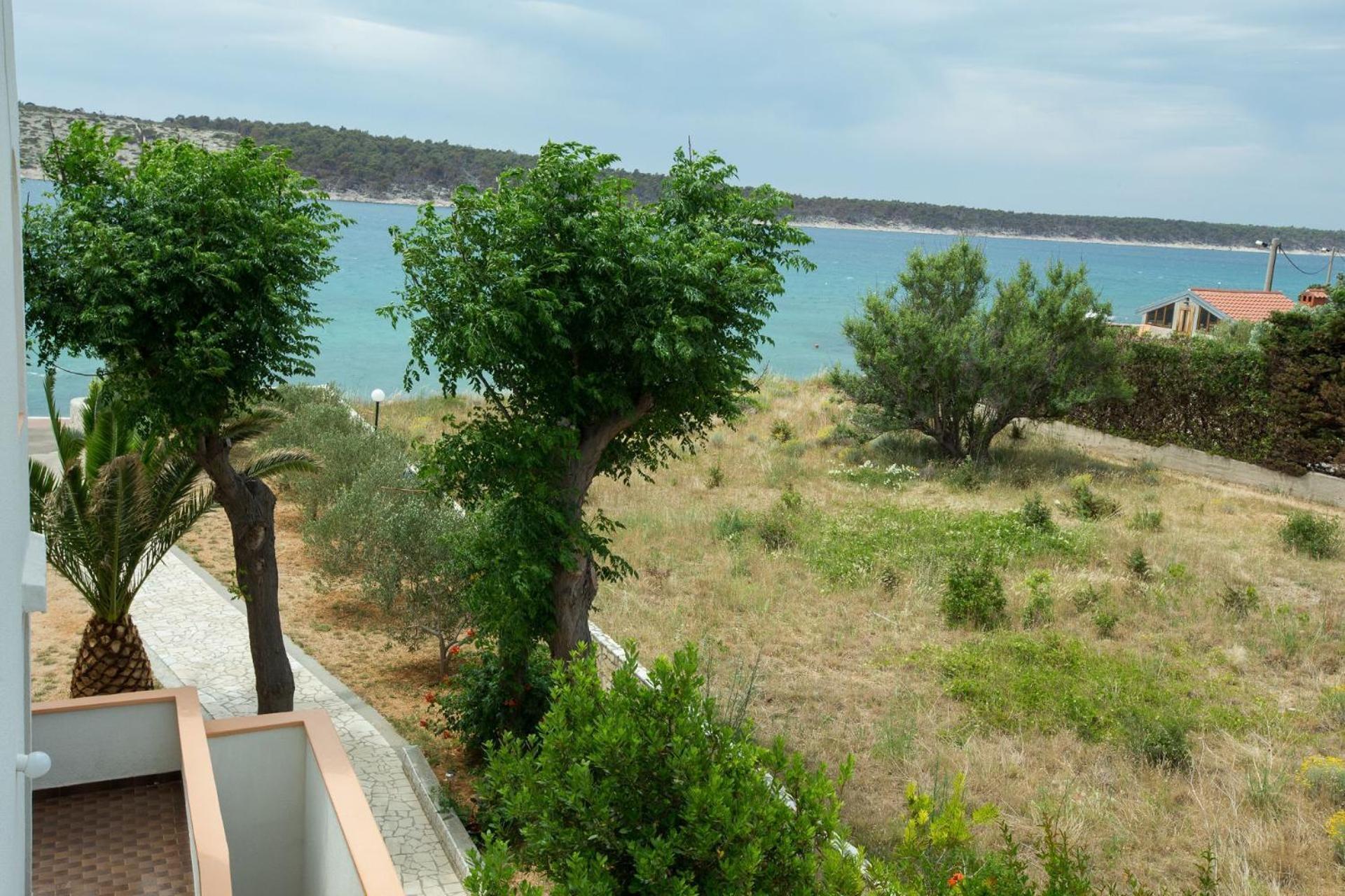 Apartments Frane-20M From Beach Barbat na Rabu Εξωτερικό φωτογραφία